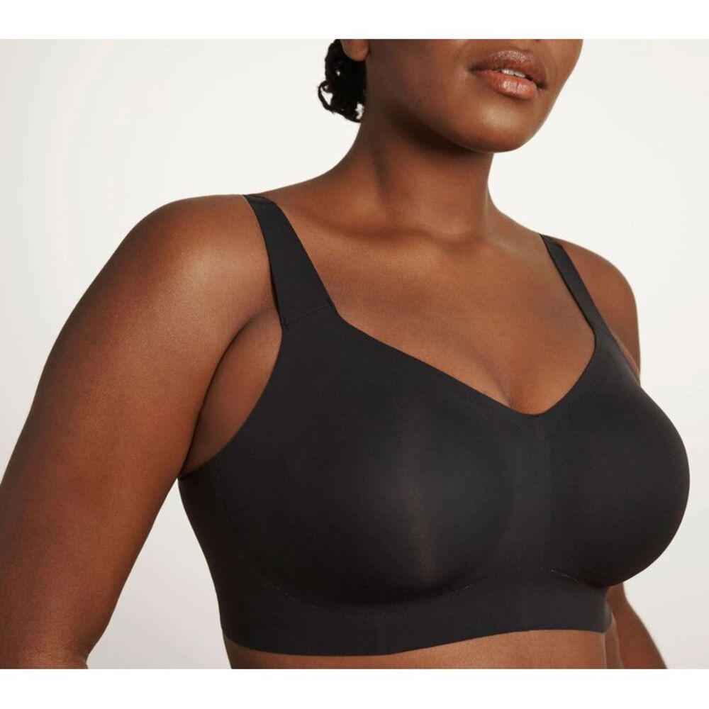 Evelyn & Bobbie Women's Bra Sz 2XL (XXL) Beyond Seamless Wirefree Black